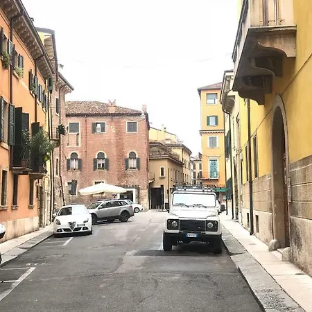 Appartamento Dimora Tito Speri near Arena Verona Esterno foto